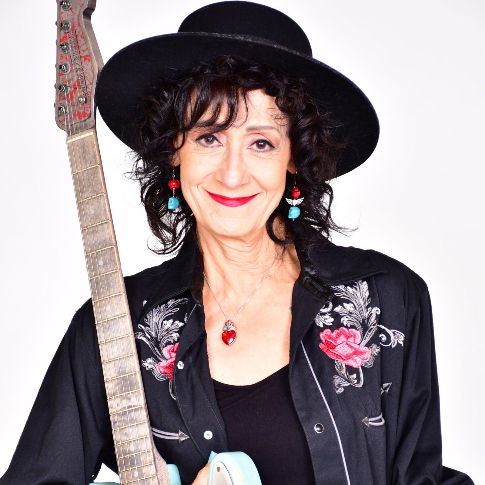 Rosie Flores